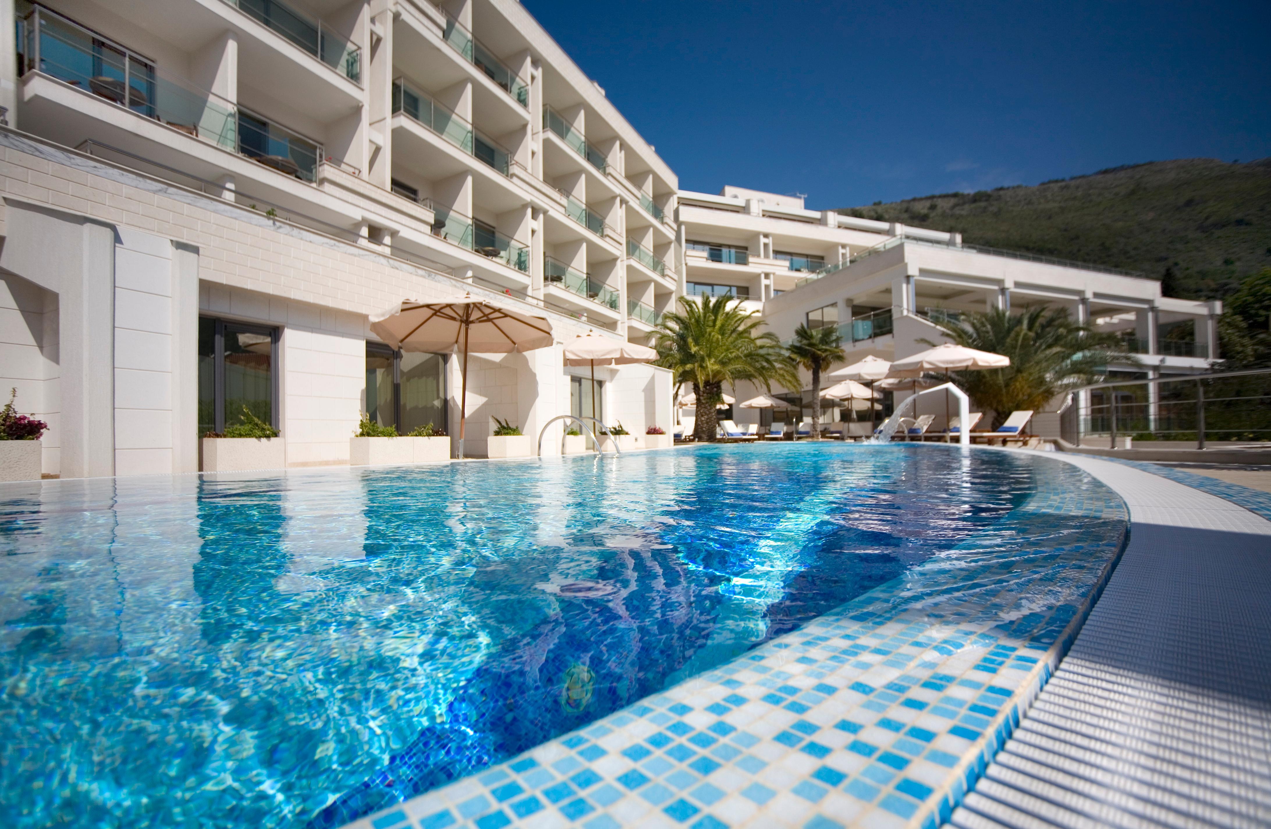 Monte Casa Spa & Wellness Hotel Petrovac Exterior photo